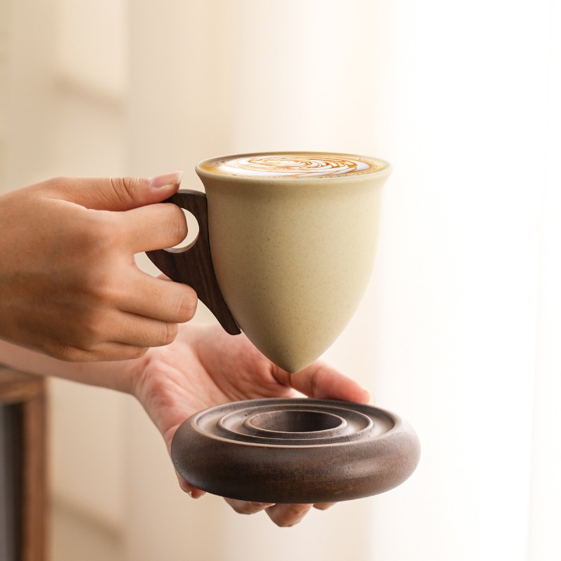 크리에이티브 브라운 세라믹과 나무 접합 커피잔, 정원용 - Coffee Tea For Garden 리뷰 및 가격