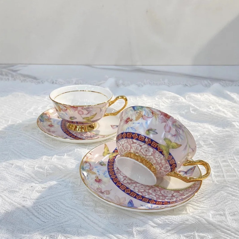 고급스러운 디자인의 컵과 접시, 에나멜 컬러 가든 애프 - Coffee Tea For Garden 리뷰 및 가격